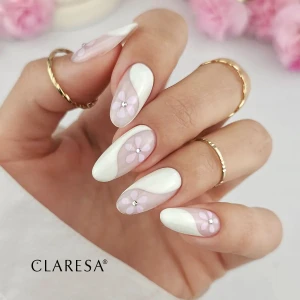 Wiosenny manicure hybrydowy – pistacjowa zieleń