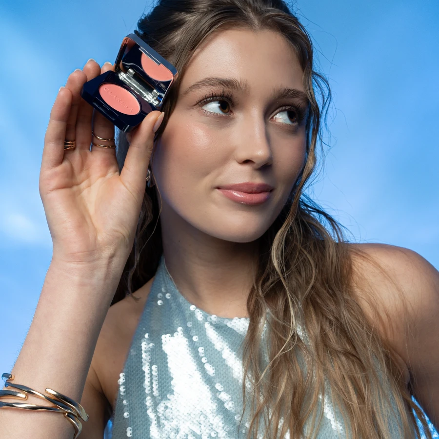 CLARESA Care All Day SILKY PINCH POWDER BLUSH pudrowy róż do policzków 03 LUMI PEACH.webp