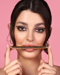 eyeliner