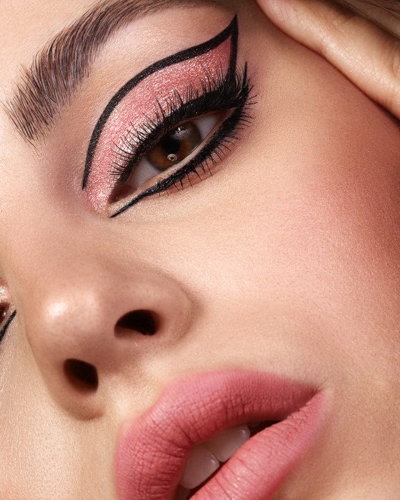 eyeliner