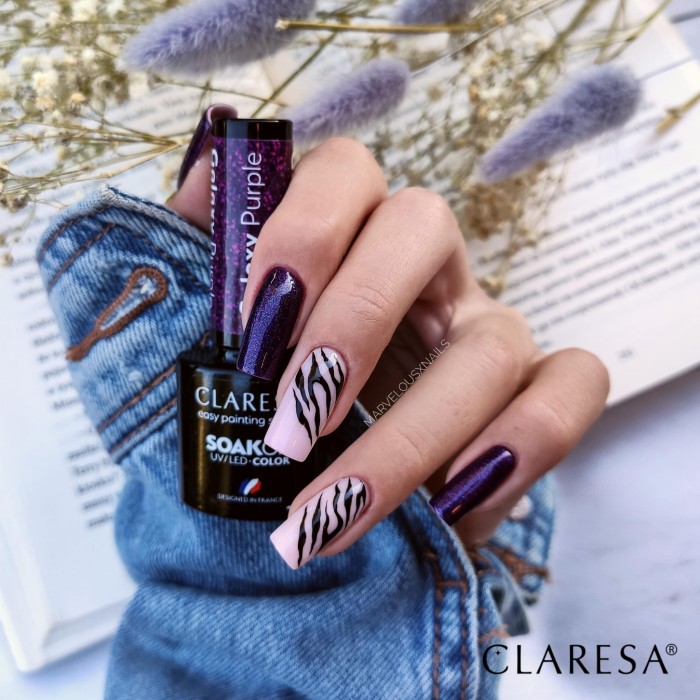 Galaxy Purple, Celebration 9-stylizacja z fioletowym lakierem hybrydowym z brokatem