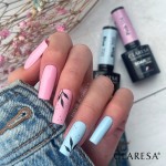 błękitny manicure hybrydowy