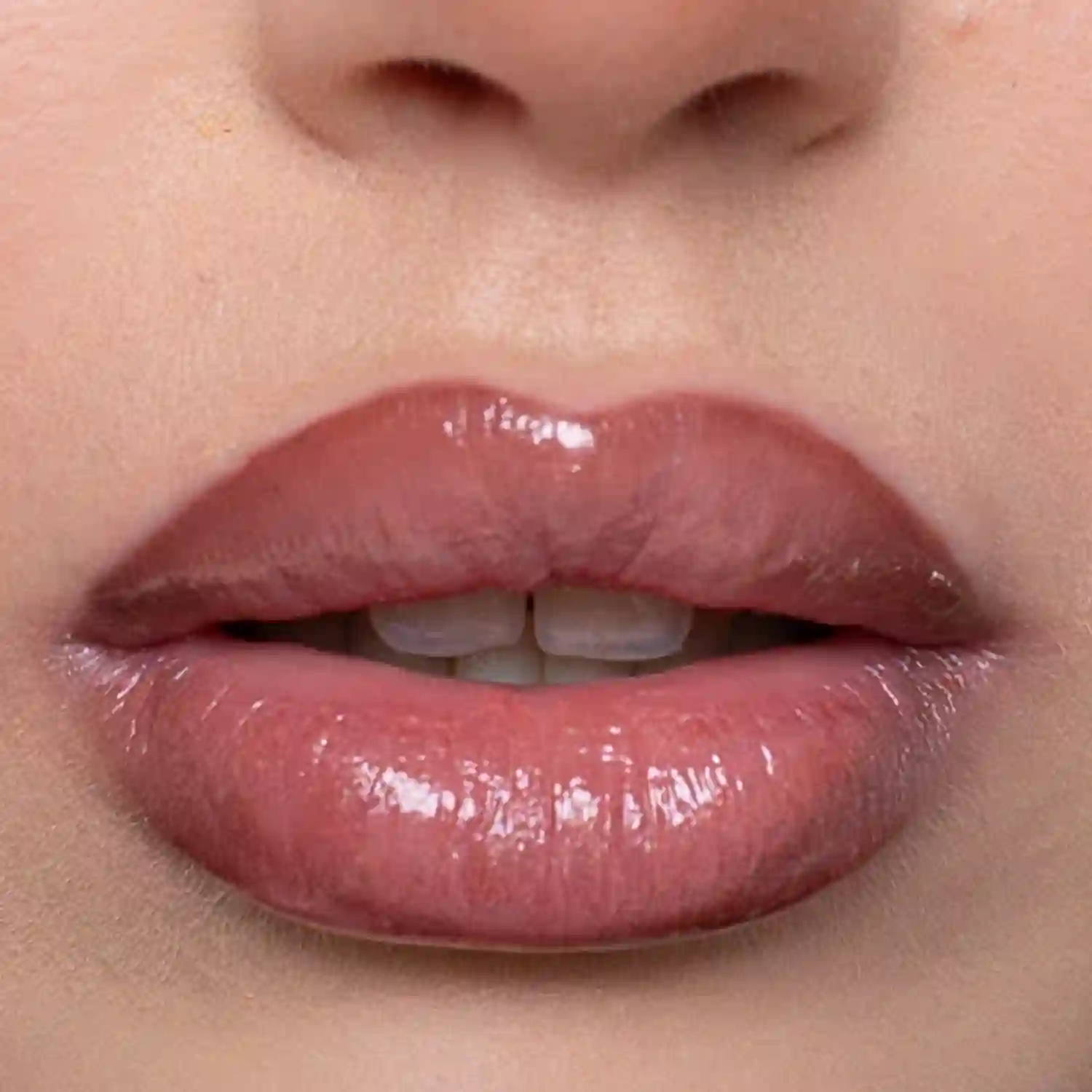 Claresa Creamy Lip Liner – kremowa konturówka do ust