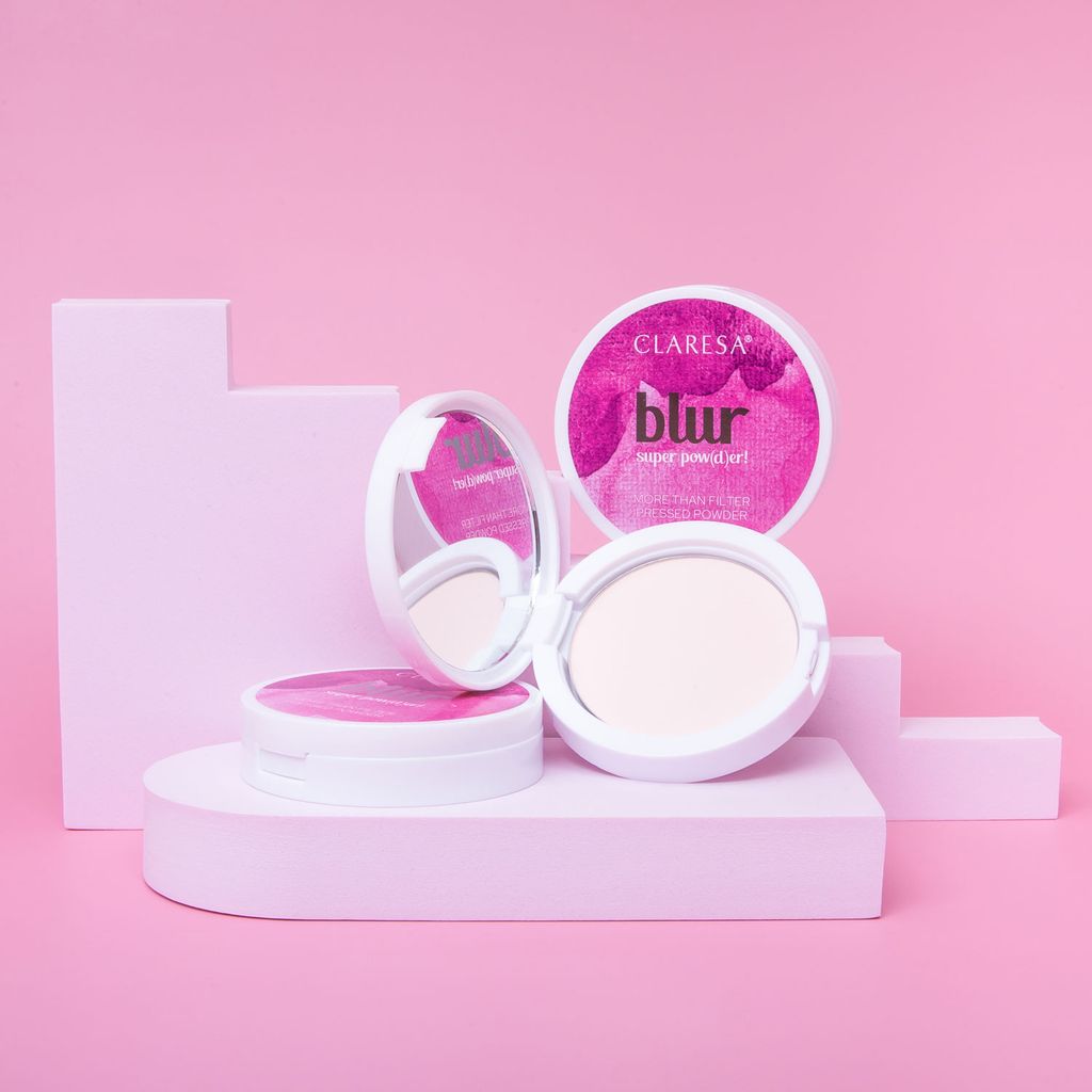 BLUR SUPER POW(D)ER! puder prasowany aplikacja